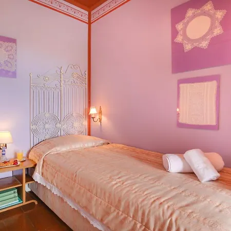 Hotel Museum George Molfetas 4*